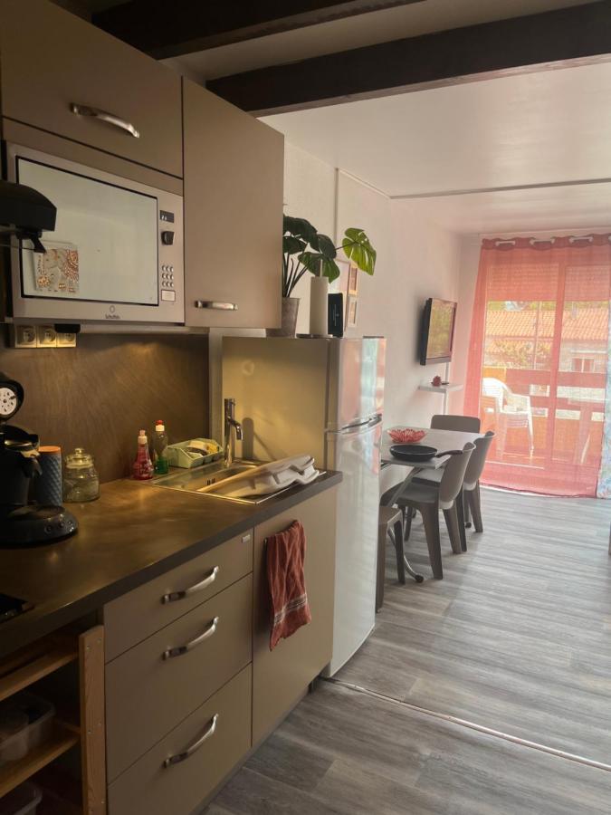 Agréable appartement avec piscine à 500m de la mer Argelès-sur-Mer Exterior foto